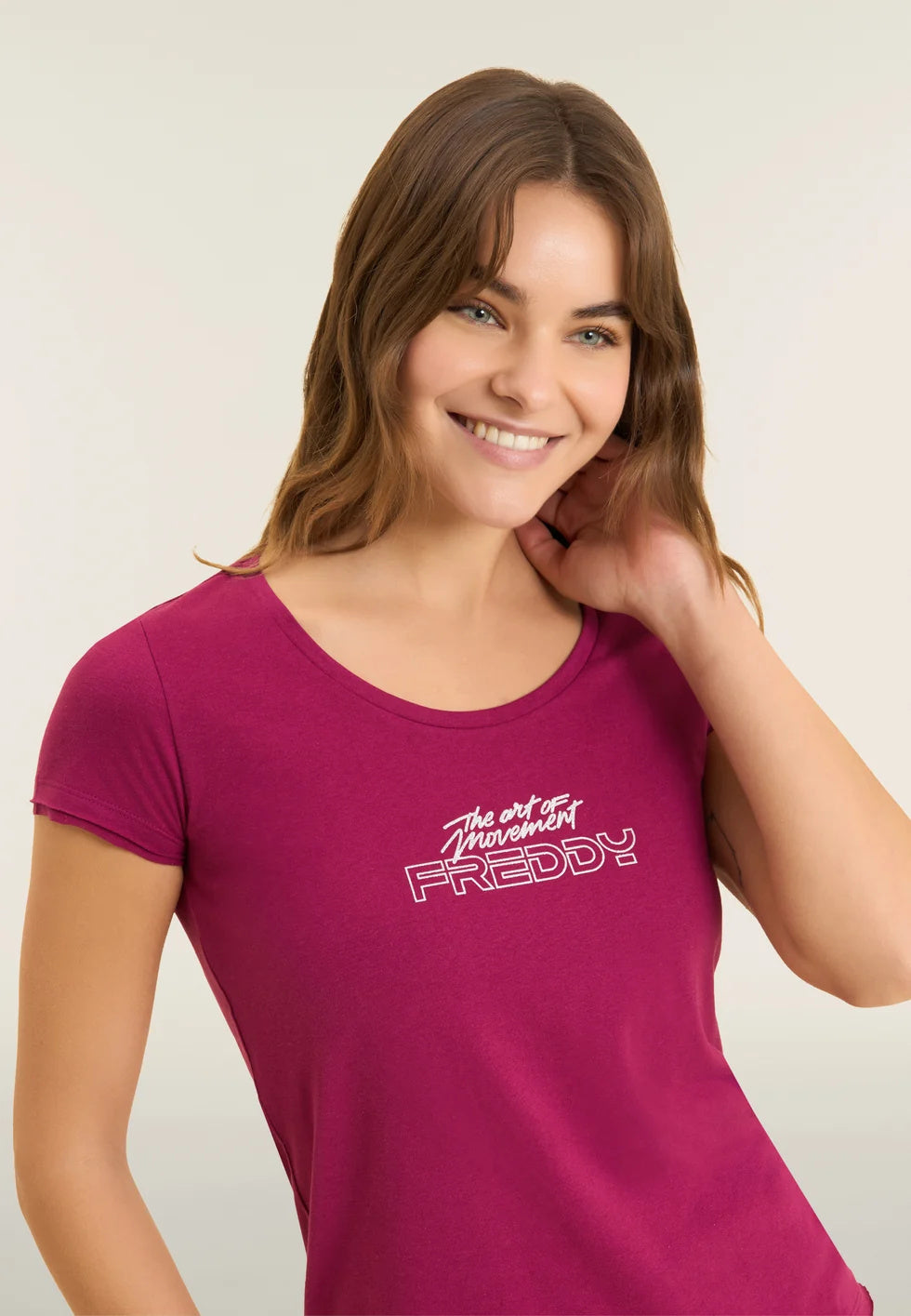 t-shirt + pantalone 