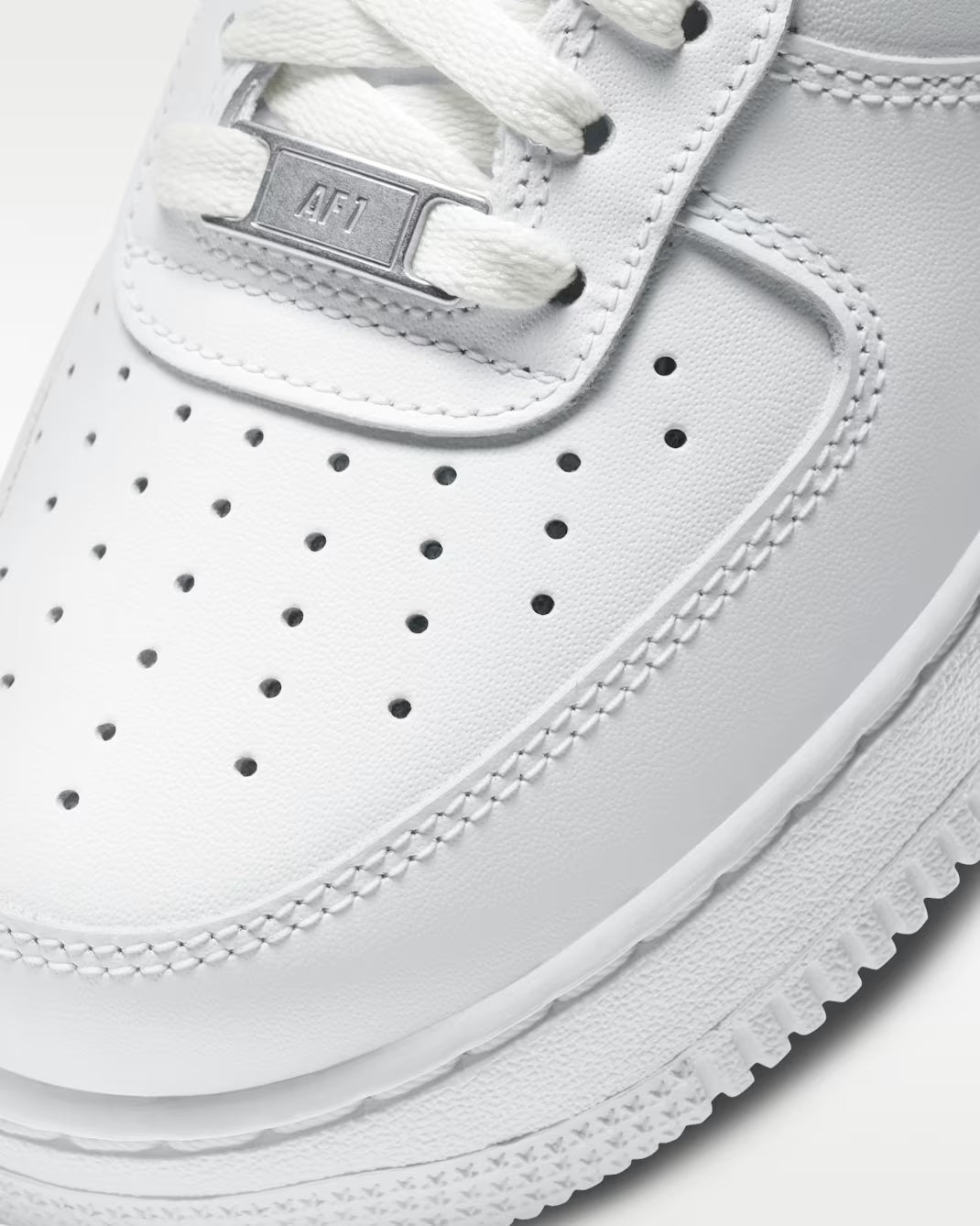 w air force 1 07 