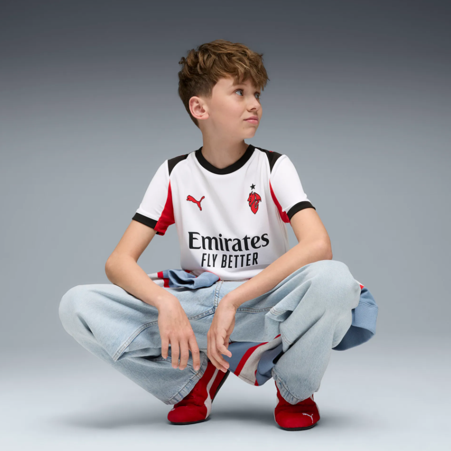 gara away milan 