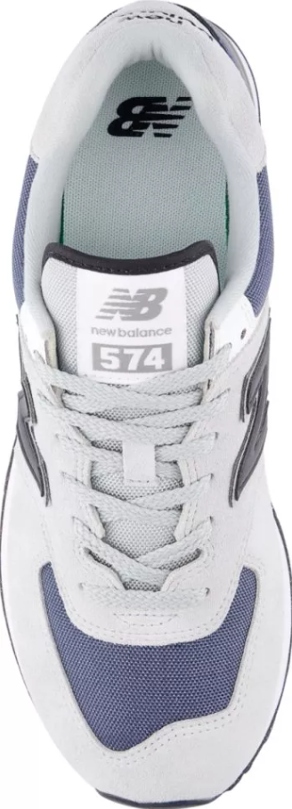 574 